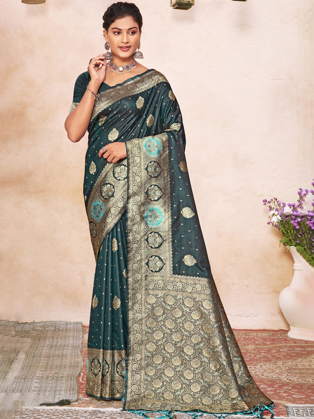 

Exclusiva Teal & Blue Woven Design Zari Silk Blend Banarasi Saree