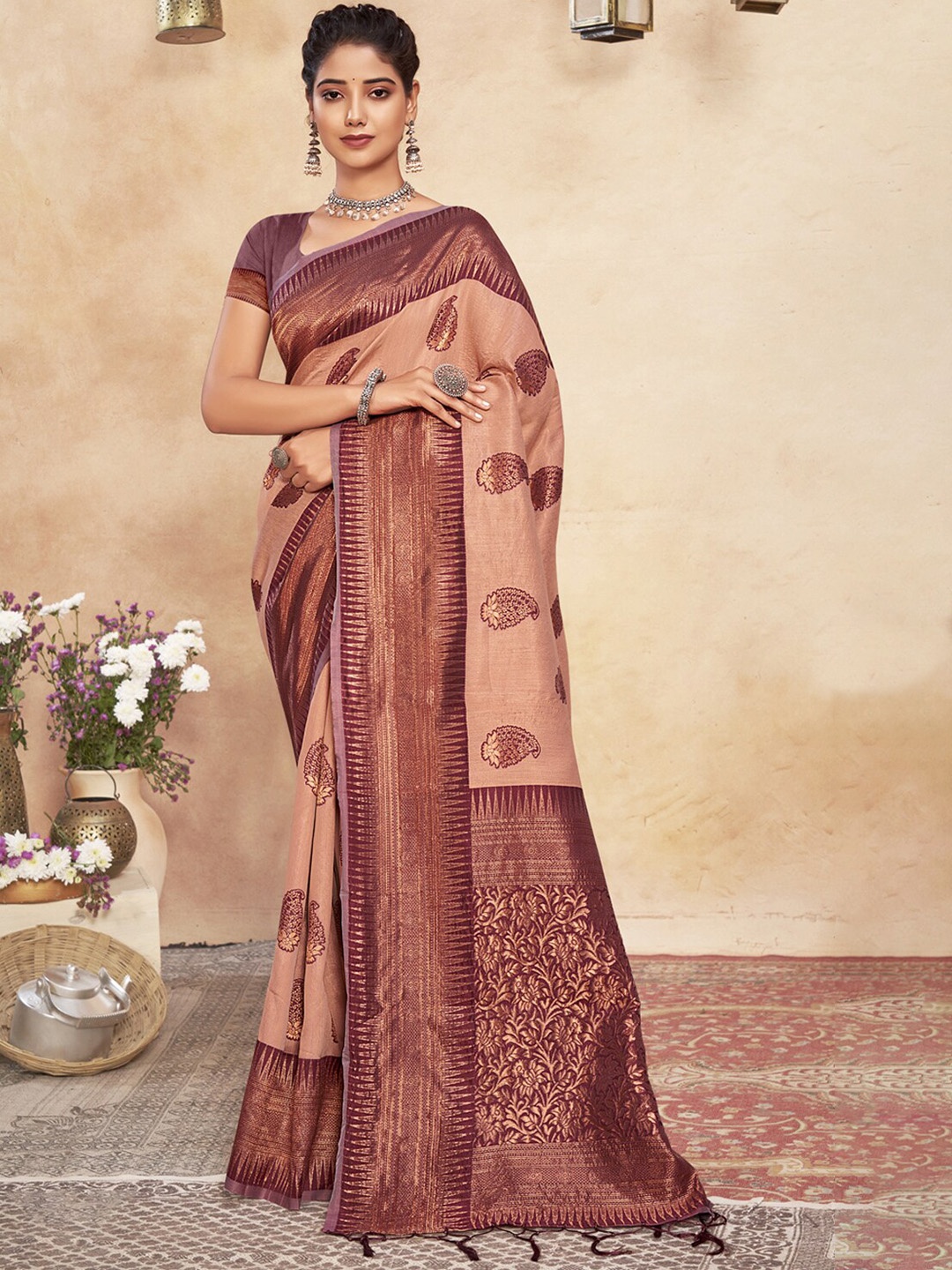 

Exclusiva Peach-Coloured & Copper-Toned Woven Design Zari Pure Cotton Banarasi Saree