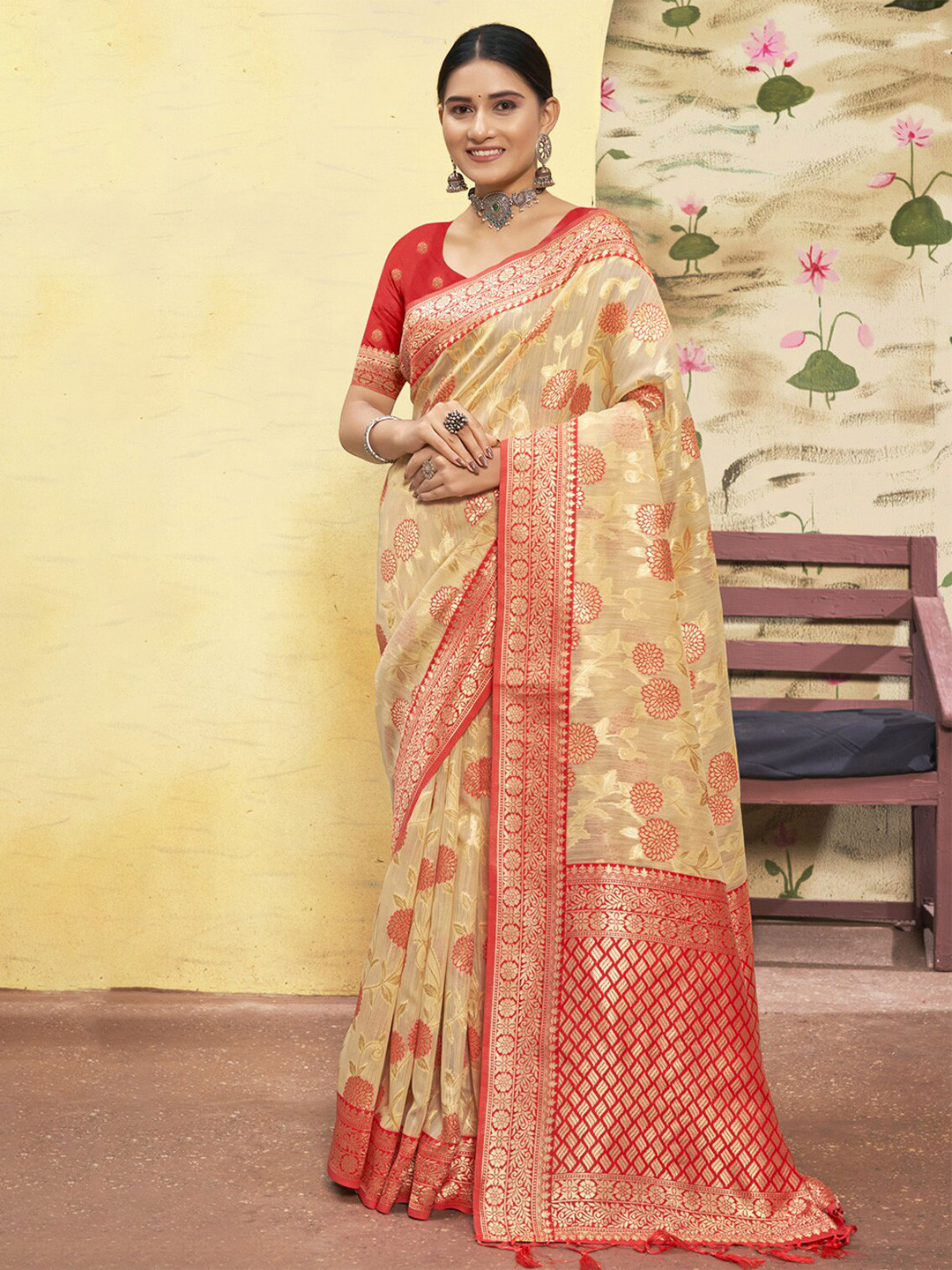 

Exclusiva Beige & Gold-Toned Woven Design Zari Pure Cotton Banarasi Saree