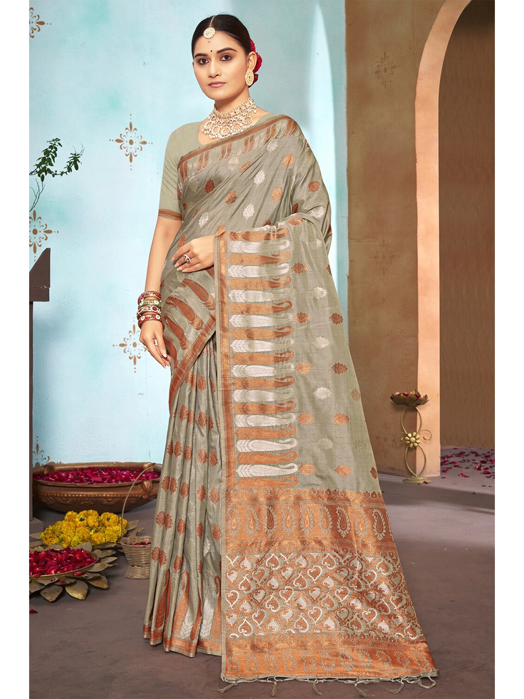 

Exclusiva Grey & Copper-Toned Woven Design Zari Silk Blend Banarasi Saree