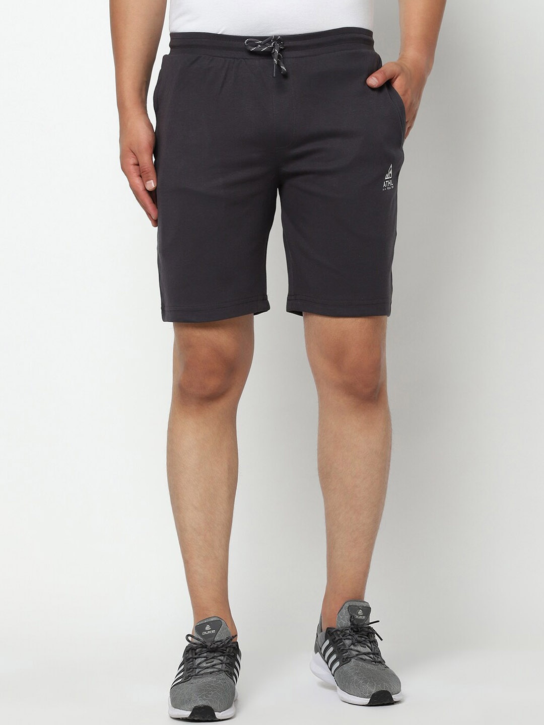

Duke Men Outdoor Sports Shorts, Charcoal