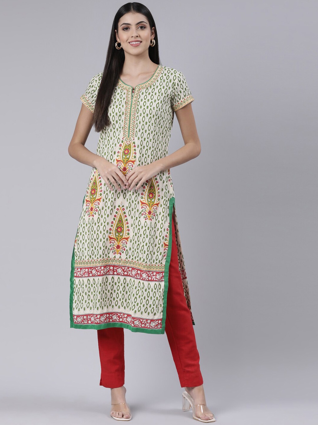 

Souchii Women Cream-Coloured Geometric Printed Block Print Kurta