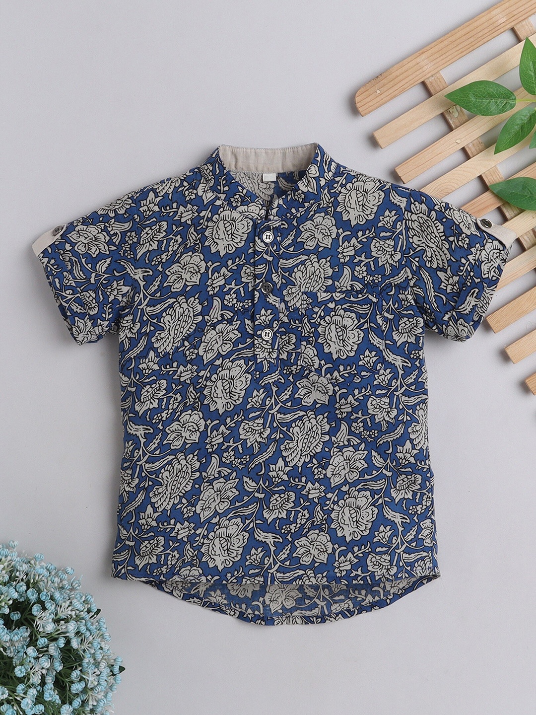 

The Magic Wand Boys Floral Printed Kurta, Blue