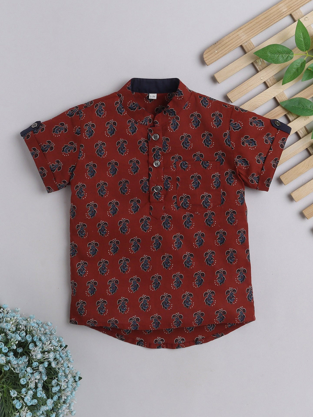 

The Magic Wand Boys Floral Printed Flared Sleeves Thread Work Block Print Cotton Kurta, Red