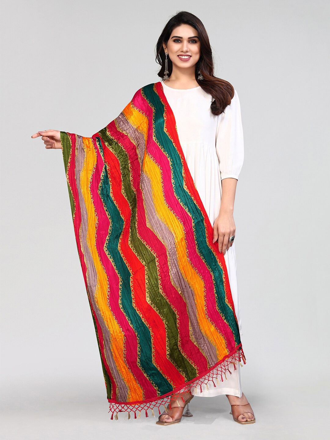 

KALINI Red & Green Printed Dupatta