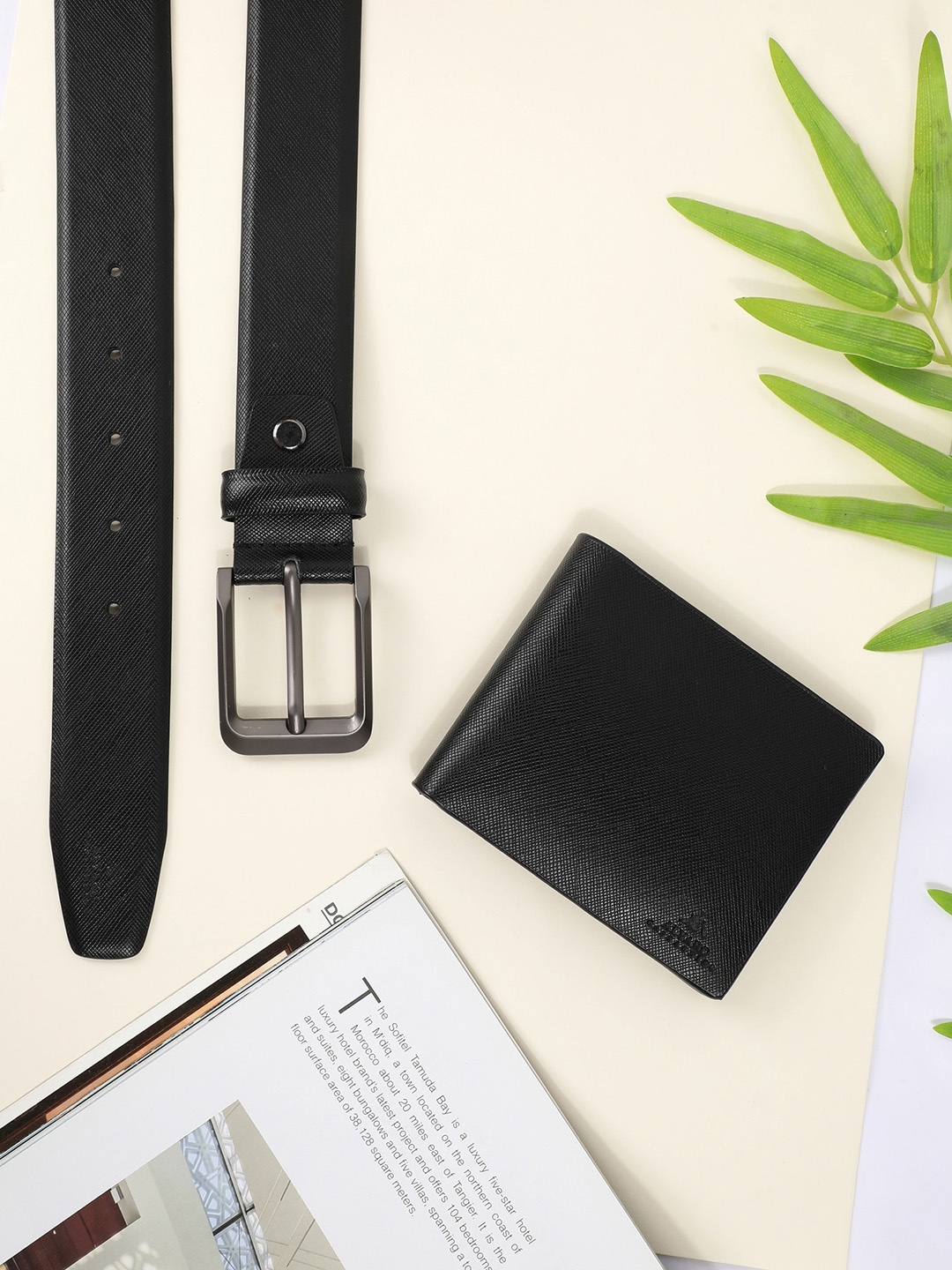 

Alvaro Castagnino Men Leather Accessory Gift Set, Black