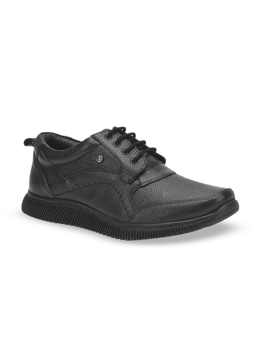 

Liberty Men Textured Leather Sneakers, Black