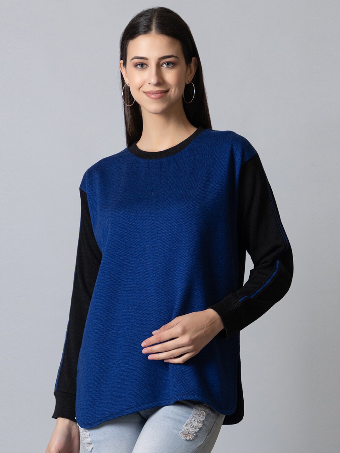

KEIKO Women Blue & Black Pullover