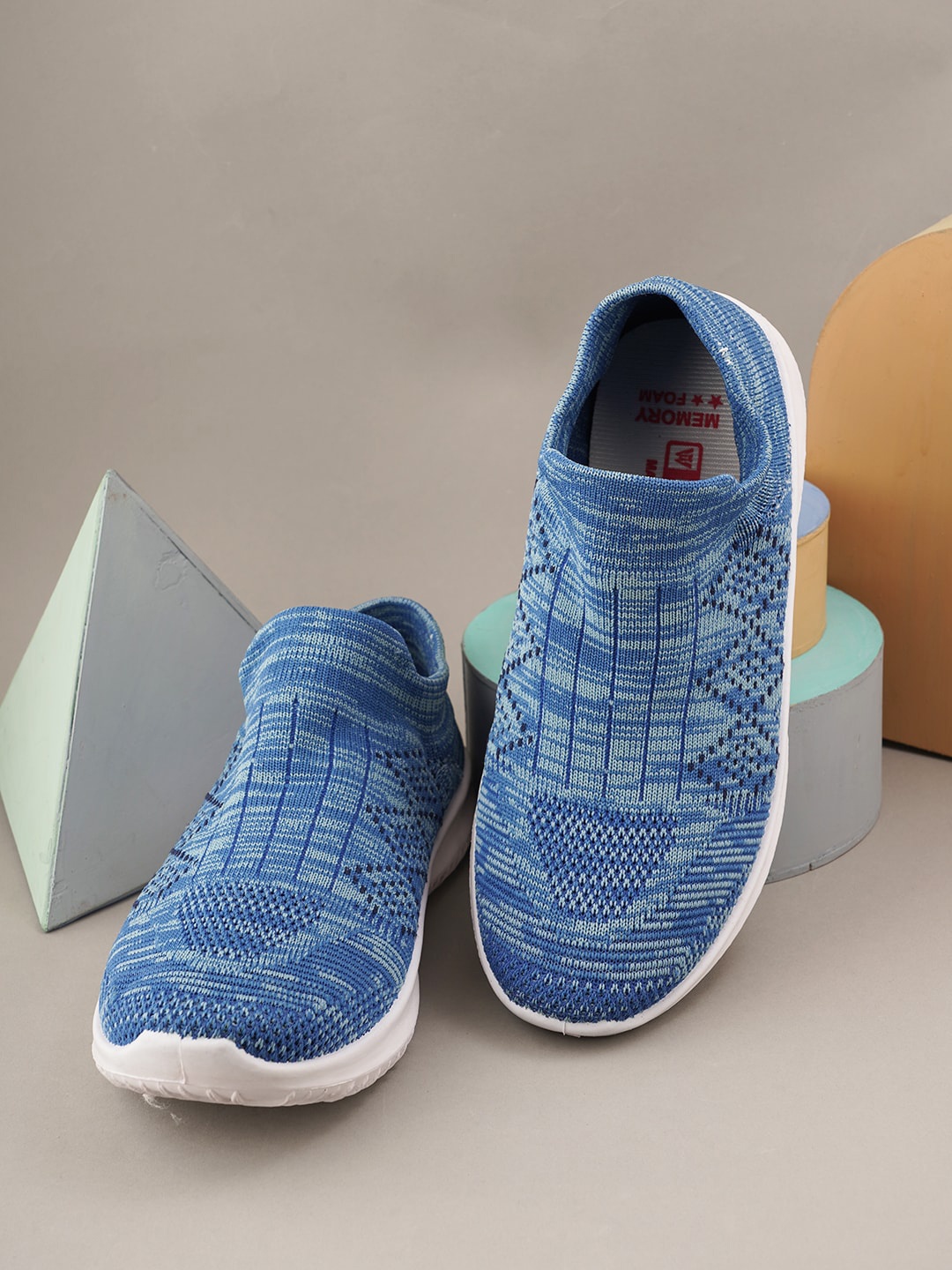 

SAPATOS Women Woven Design Slip-On Sneakers, Blue
