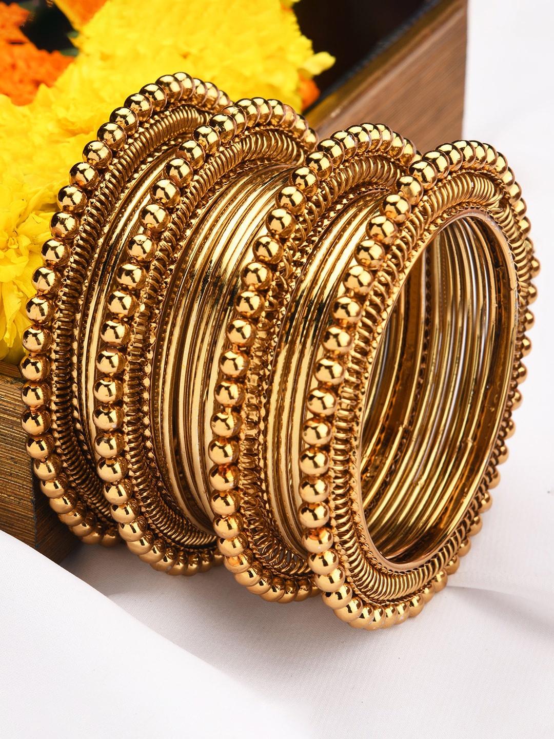 

Fida Set Of 20 Gold Plated Classic Bangles