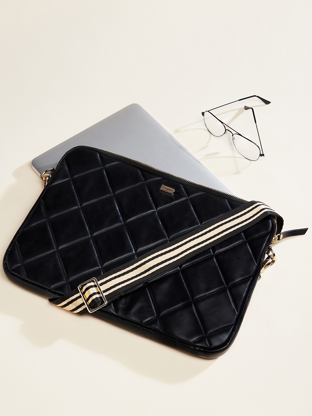 

Berrylush Women Quilted Laptop Bag, Black