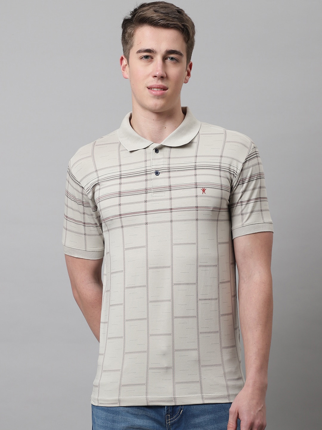 

VENITIAN Men Geometric Printed Polo Collar Slim Fit Cotton T-shirt, Beige