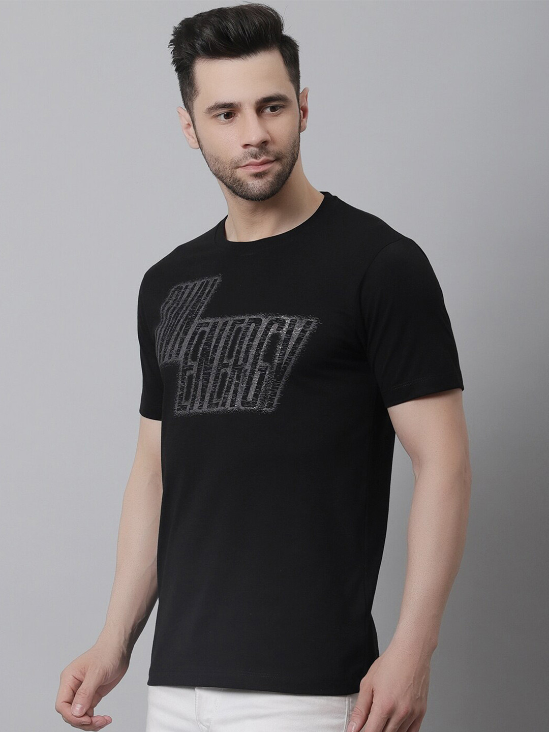 

VENITIAN Men Typography Printed Slim Fit Cotton T-shirt, Black