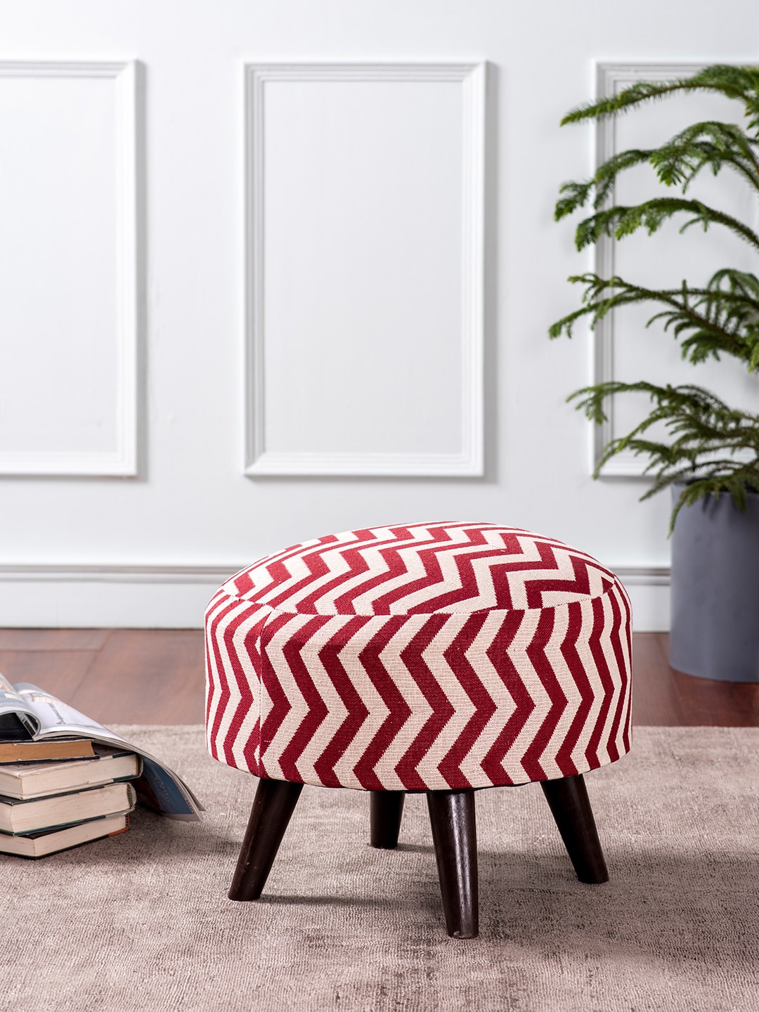 

nestroots Red & White Round Cotton & Wooden Ottoman