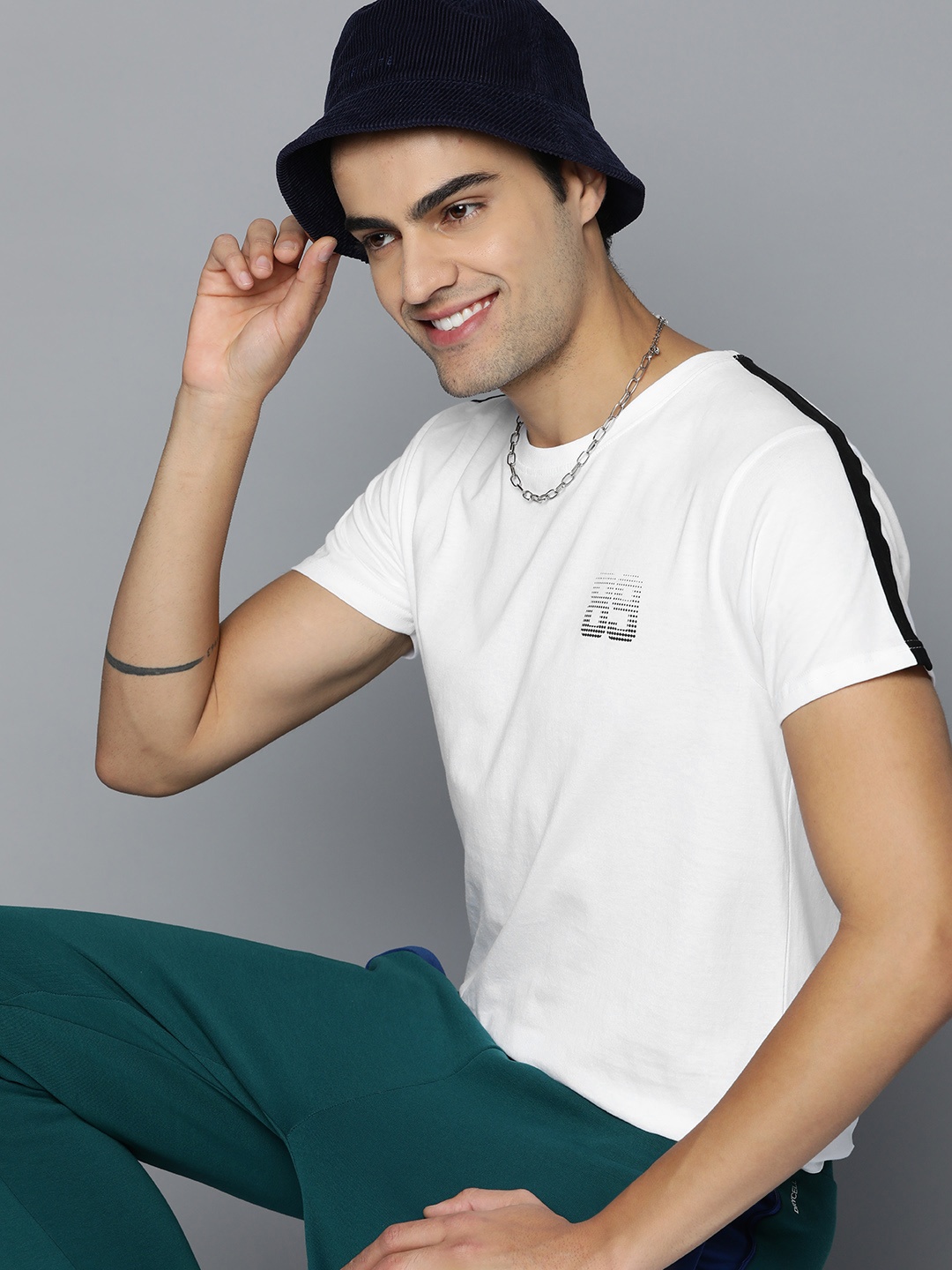 

HERE&NOW Pure Cotton Regular Fit T-shirt, White