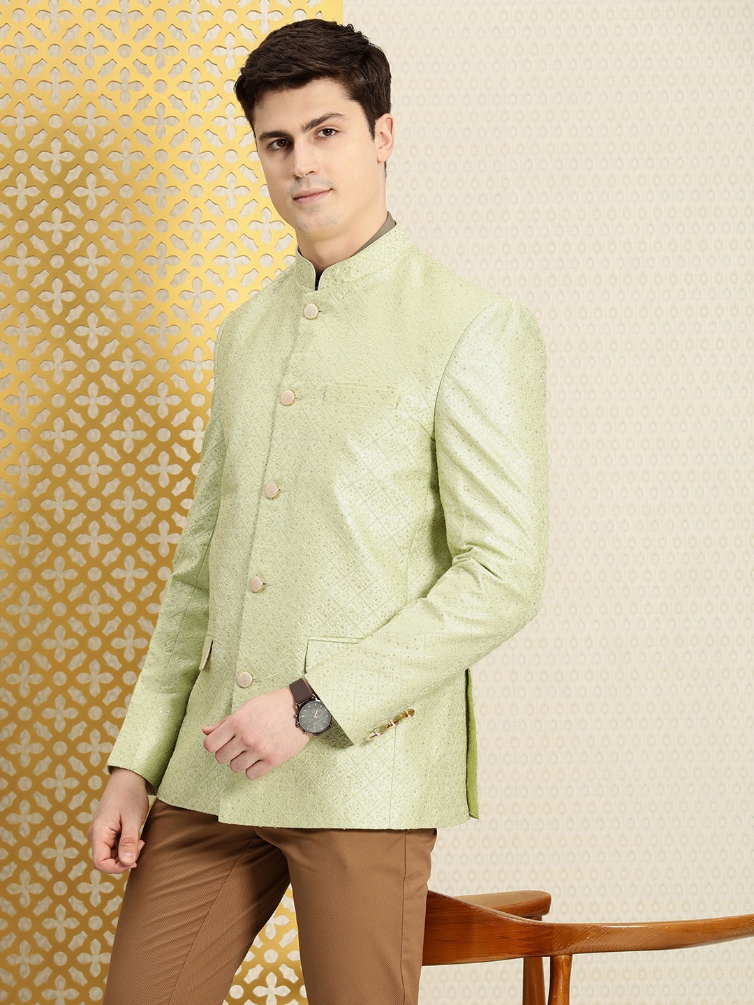 

House of Pataudi Jashn Mandarin Collar Textured Sequinned Bandhgala Blazer, Green