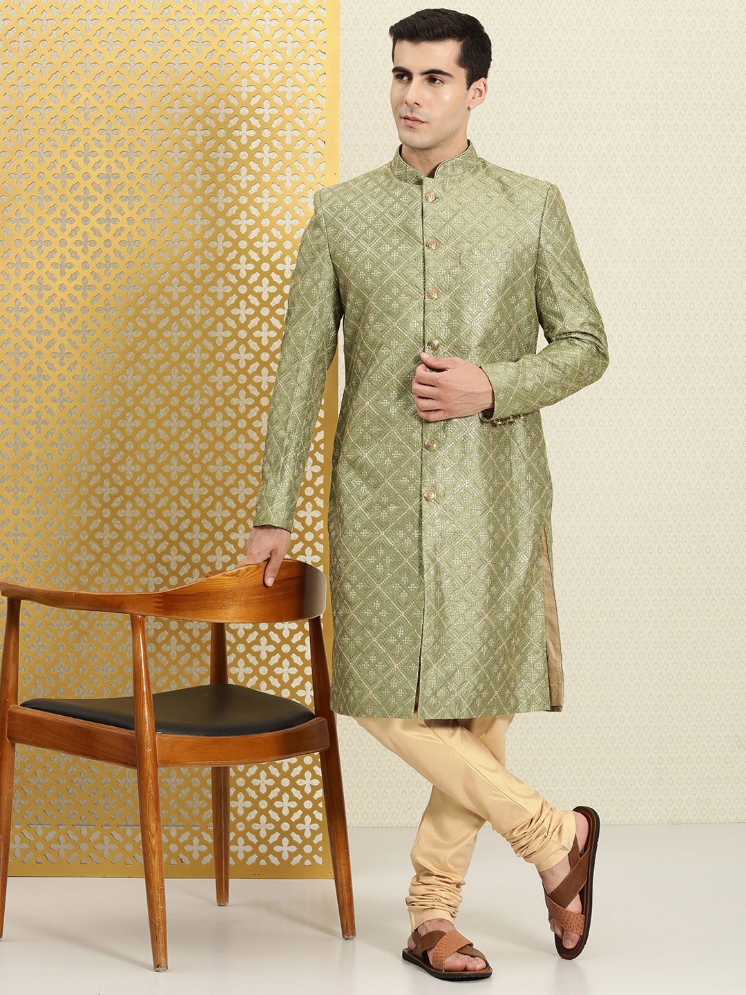 

House of Pataudi Men Jashn Zari Work Sherwani, Green