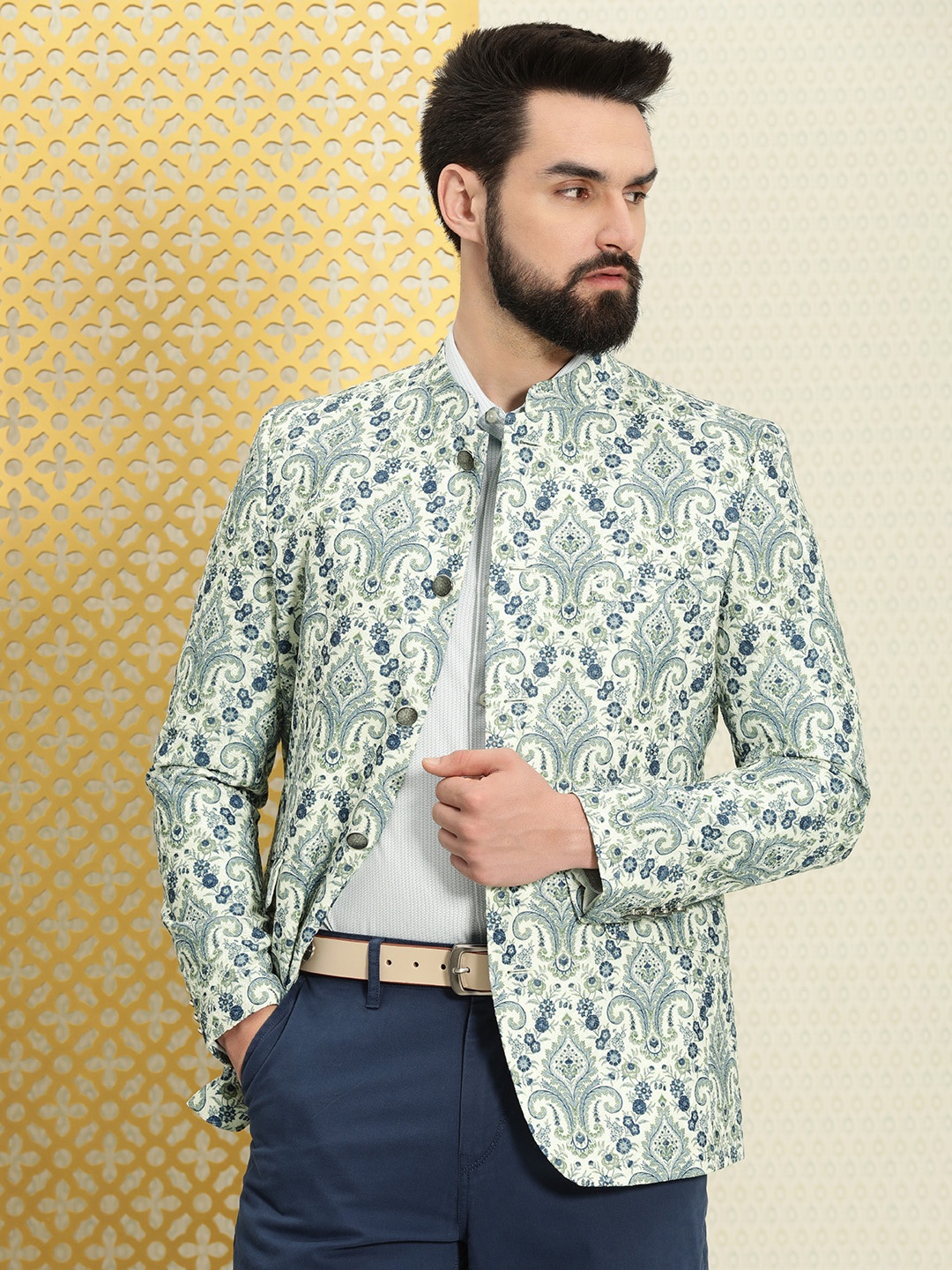 

House of Pataudi Men Ethnic Motifs Thread Work Bandhgala Jashn Blazer, Blue