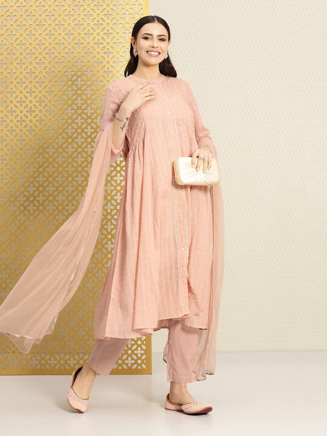 

House of Pataudi Self Design Regular Pure Cotton Jashn Kurta with Trousers & Dupatta, Peach