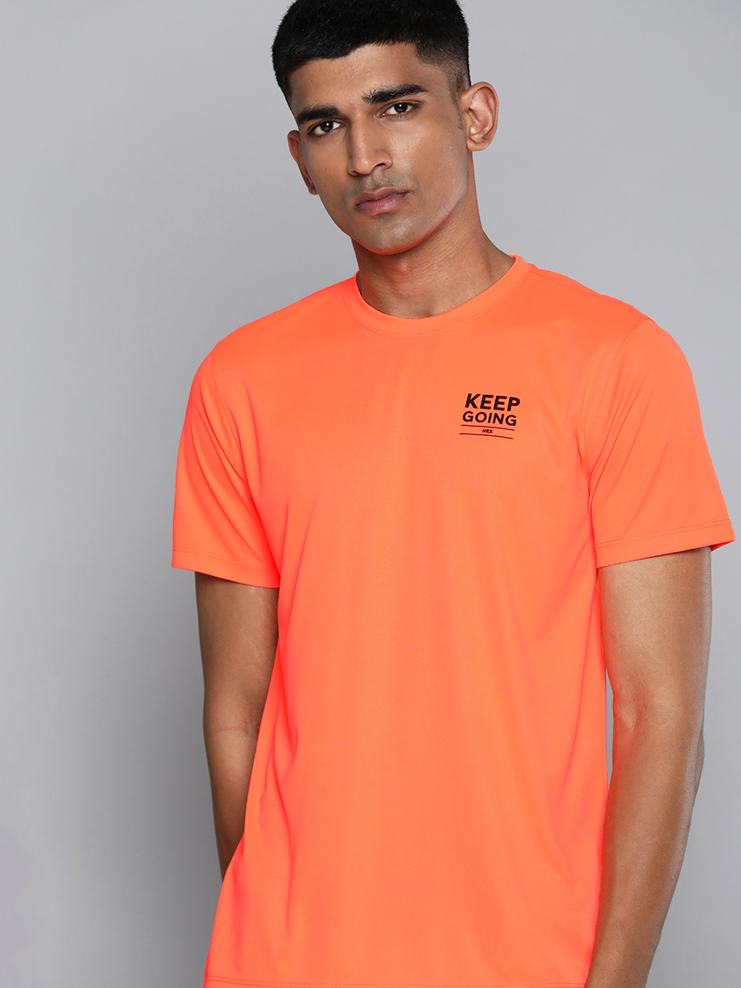 

HRX by Hrithik Roshan Rapid-Dry Training T-shirt with Reflective Print Detail, Orange