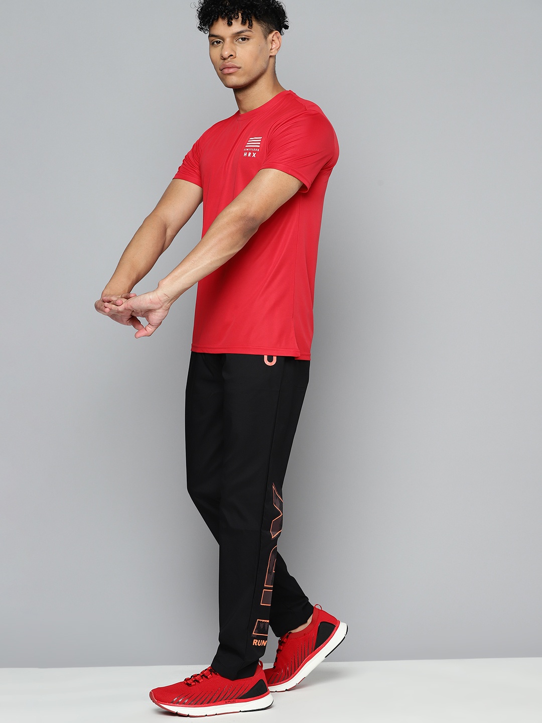 

HRX by Hrithik Roshan Printed Rapid-Dry Training or Gym T-shirt, Red
