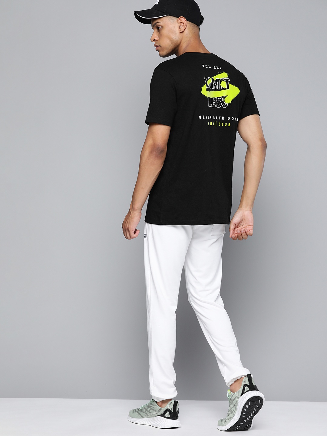 

HRX by Hrithik Roshan Typography Print Regular Fit T-shirt, Black