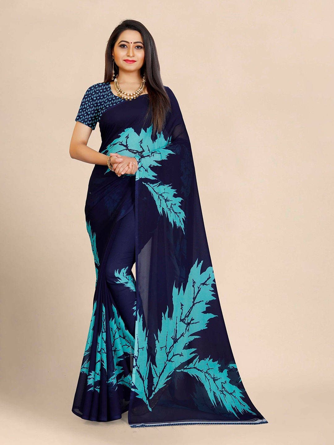 

MOKSHA DESIGNS Floral Saree, Navy blue