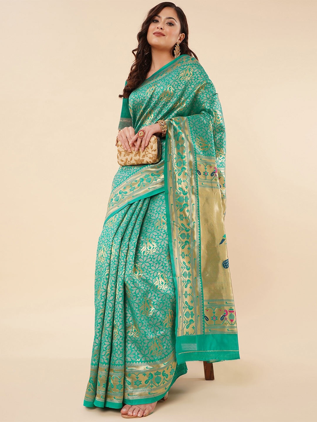 

Fashion Booms Ethnic Motifs Zari Pure Silk Kanjeevaram Saree, Green