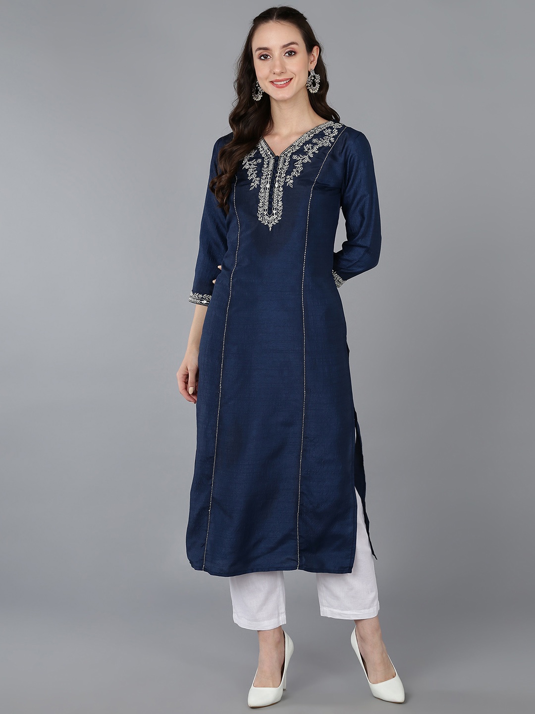 

AHIKA Women Ethnic Motifs Yoke Design Thread Work Kurta, Blue