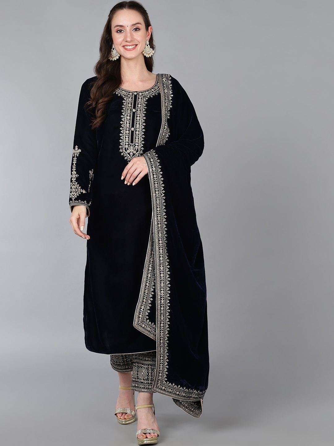 

AHIKA Ethnic Motifs Embroidered Velvet Kurta with Trousers & With Dupatta, Navy blue