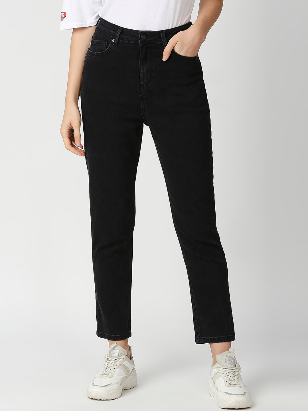 

Pepe Jeans Women Black Relaxed Fit High-Rise Cotton Jeans