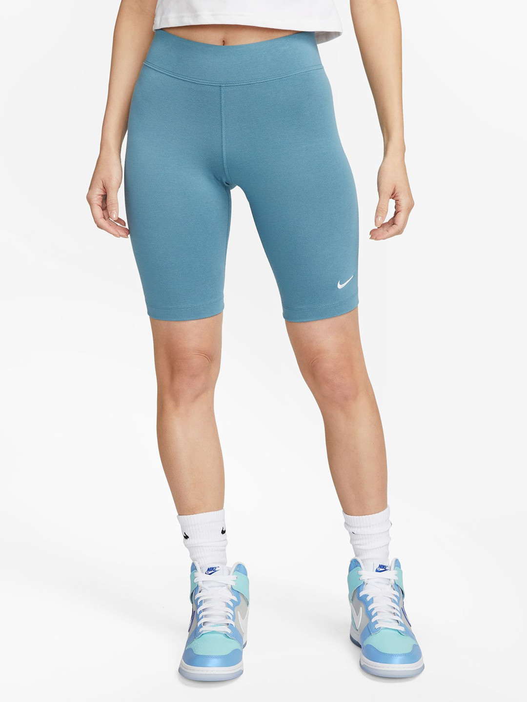

Nike Women ESSNTL Mid-Rise Skinny Fit Biker Shorts, Blue