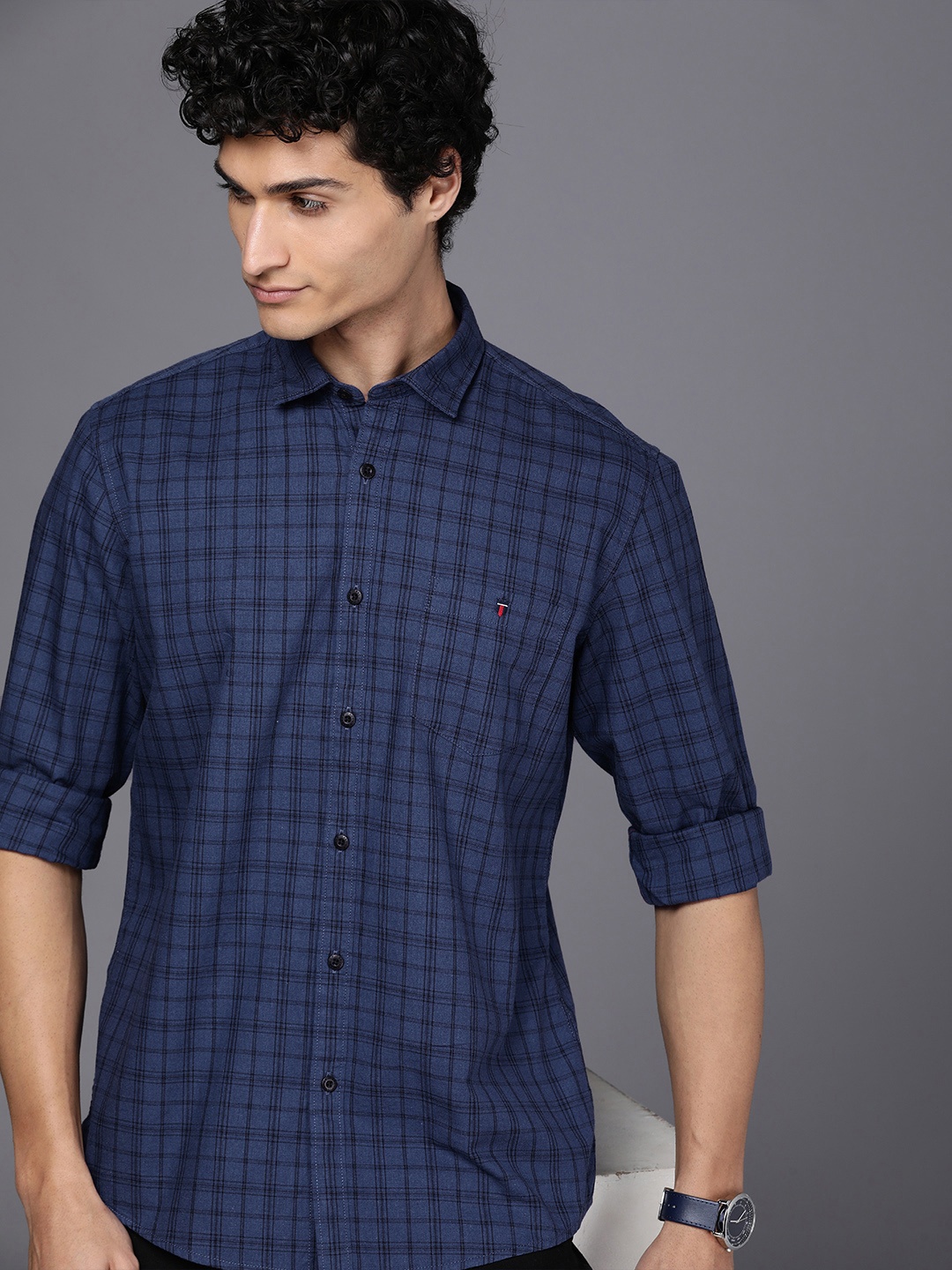

Louis Philippe Jeans Men Pure Cotton Slim Fit Tartan Checks Casual Shirt, Blue