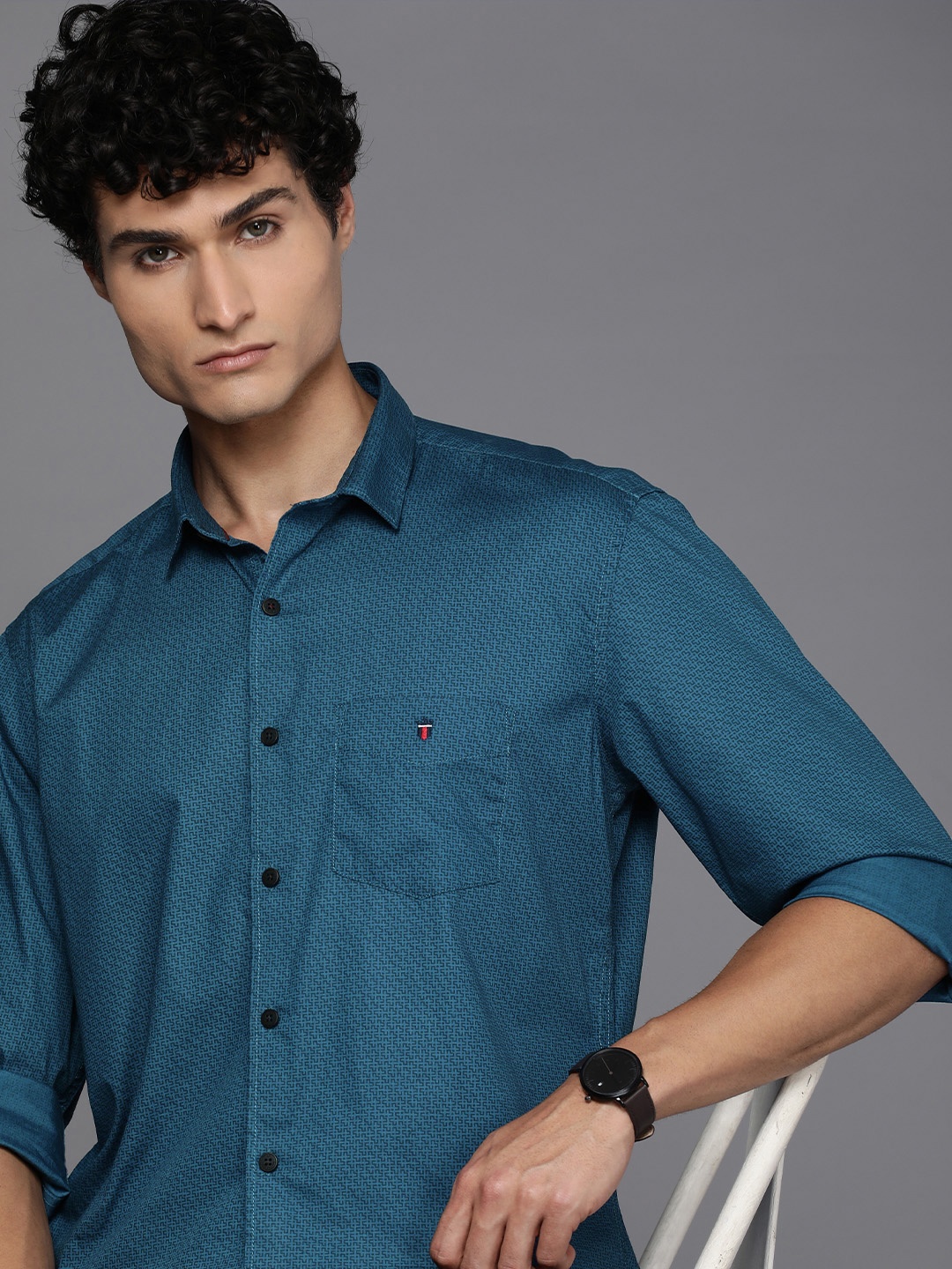

Louis Philippe Sport Men Slim Fit Printed Pure Cotton Casual Shirt, Teal