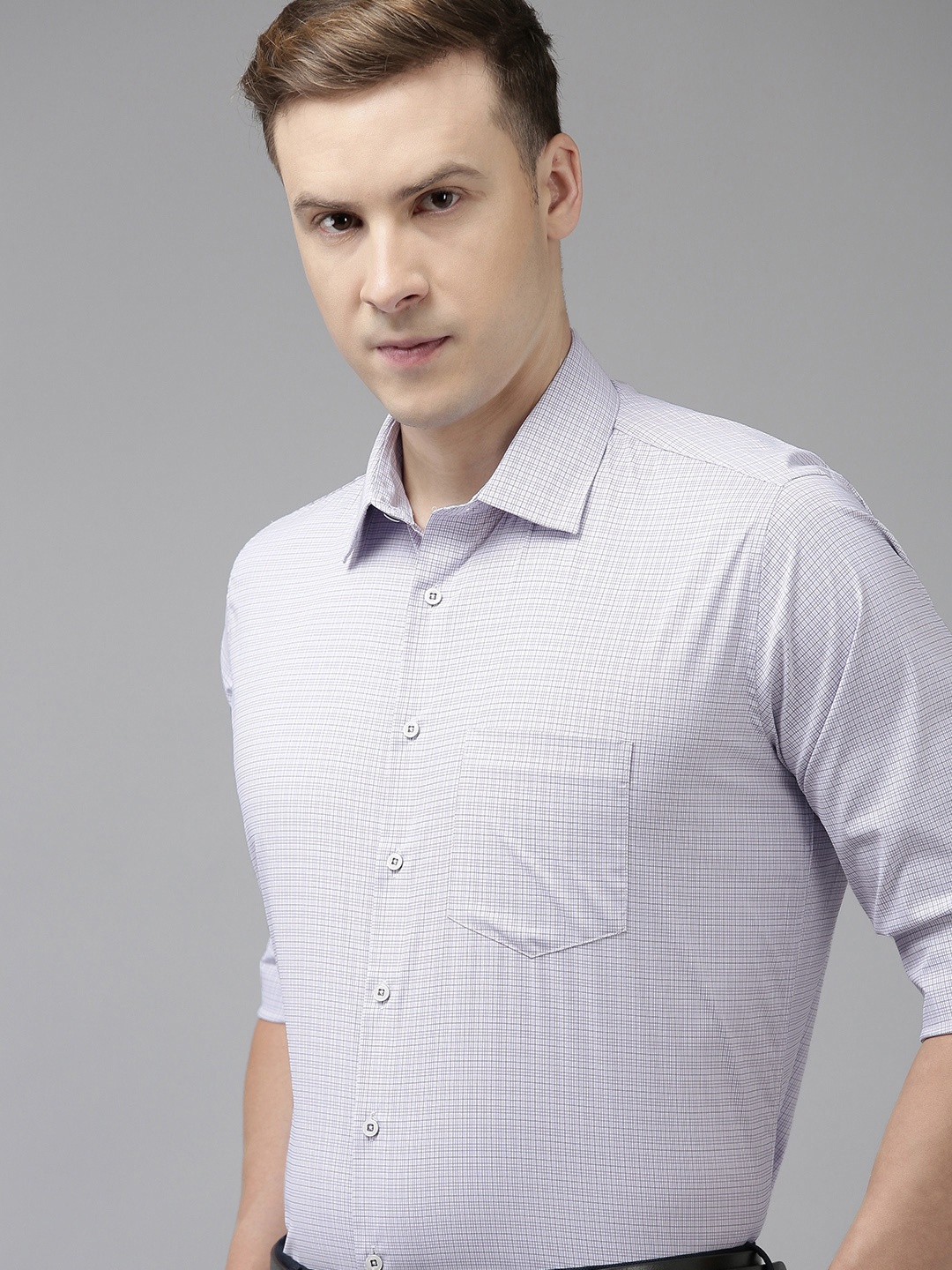 

Van Heusen Men Slim Fit Opaque Checked Formal Shirt, Blue