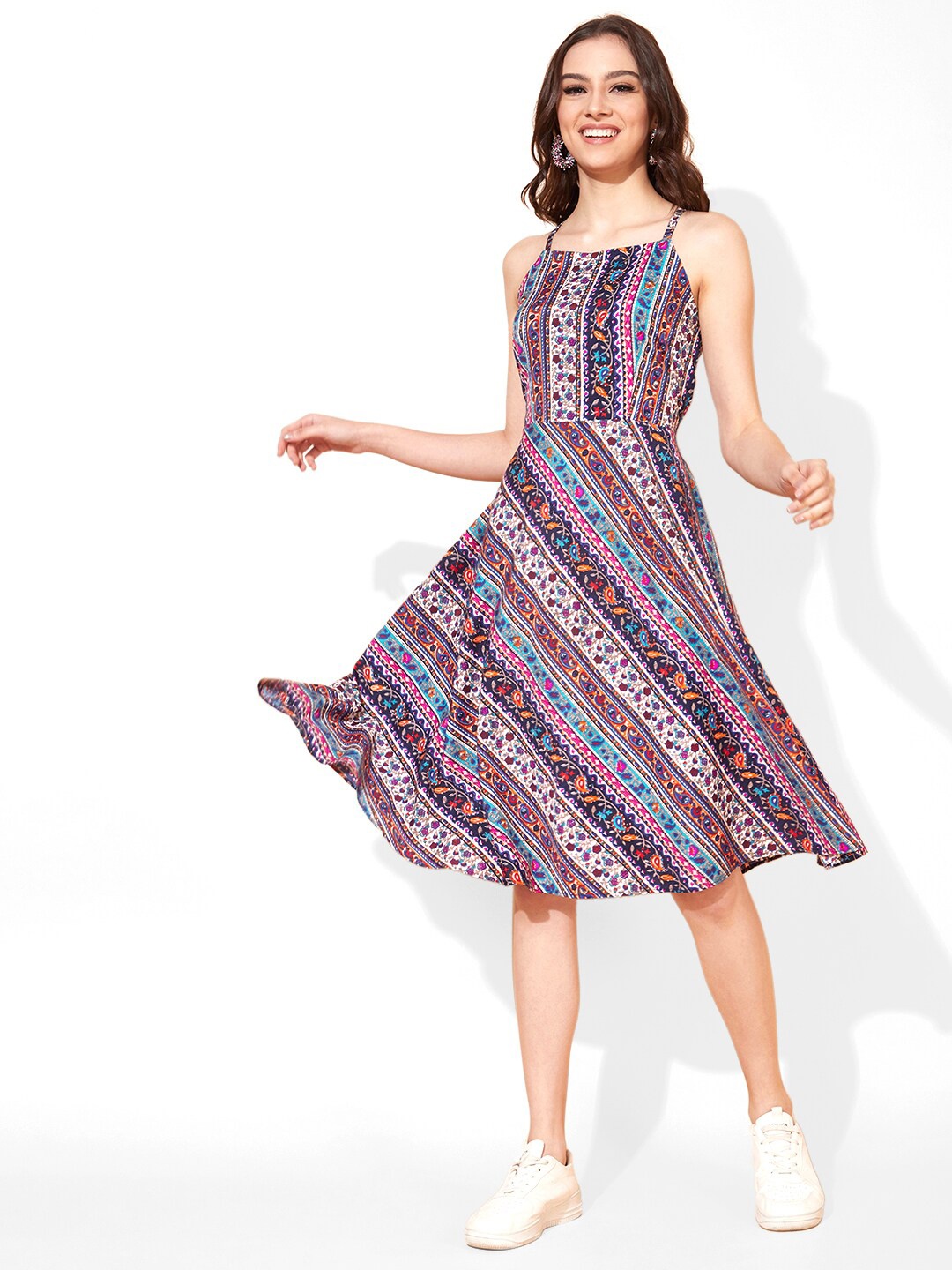 

Selvia Shoulder Straps Floral Dress, Black