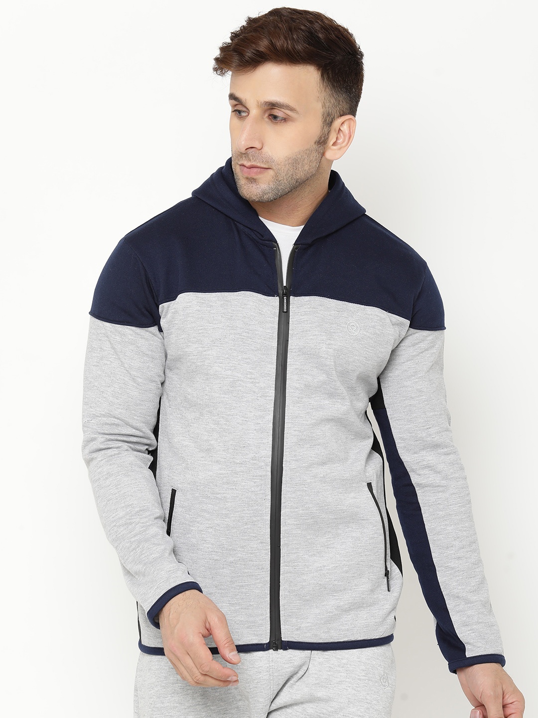 

CHKOKKO Men Colourblocked Open Front Fleece Jacket, Grey