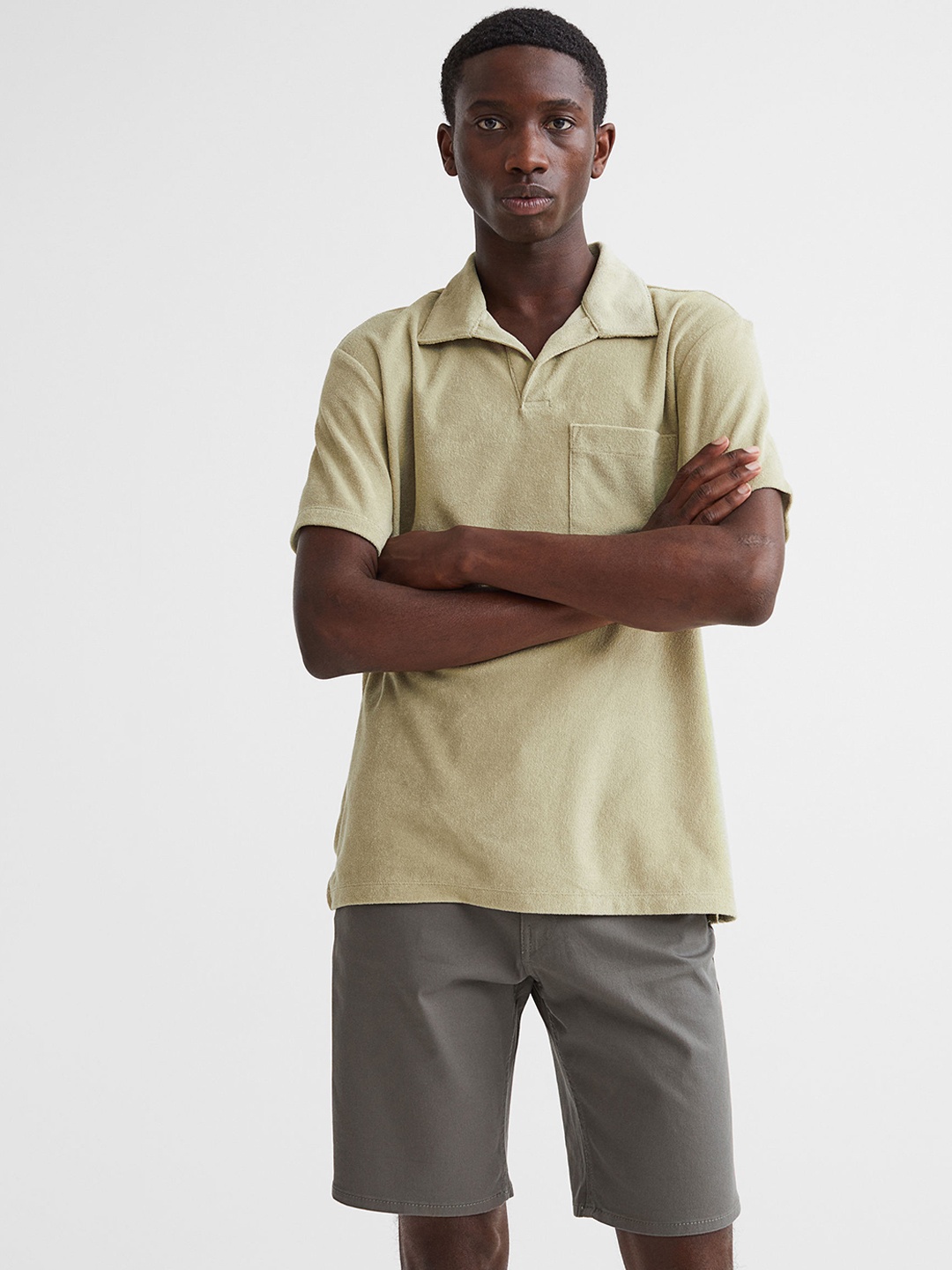 

H&M Men Slim Fit Cotton Twill Shorts, Grey