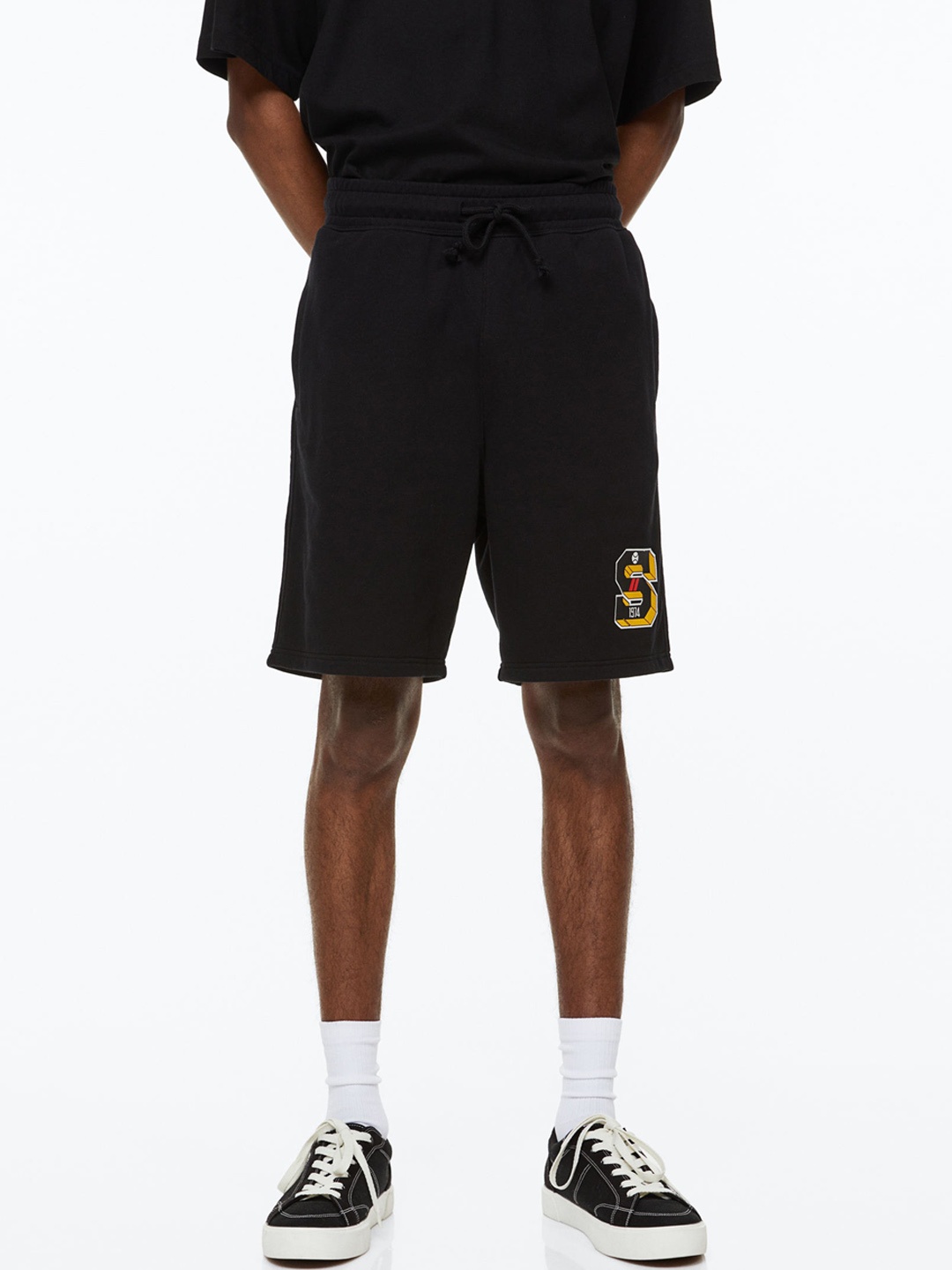 

H&M Men Relaxed Fit Cotton Sweatshorts, Black