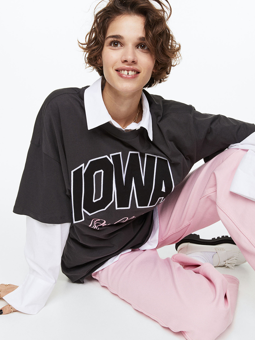 

H&M Women Oversized Printed T-Shirt, Black
