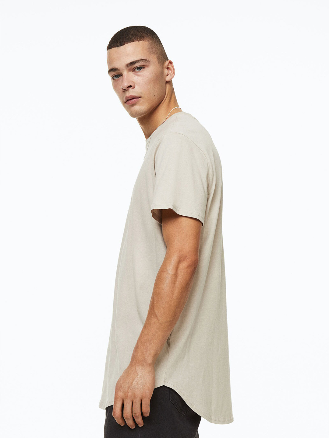 

H&M Men Pure Cotton T-shirt Long Fit, Beige