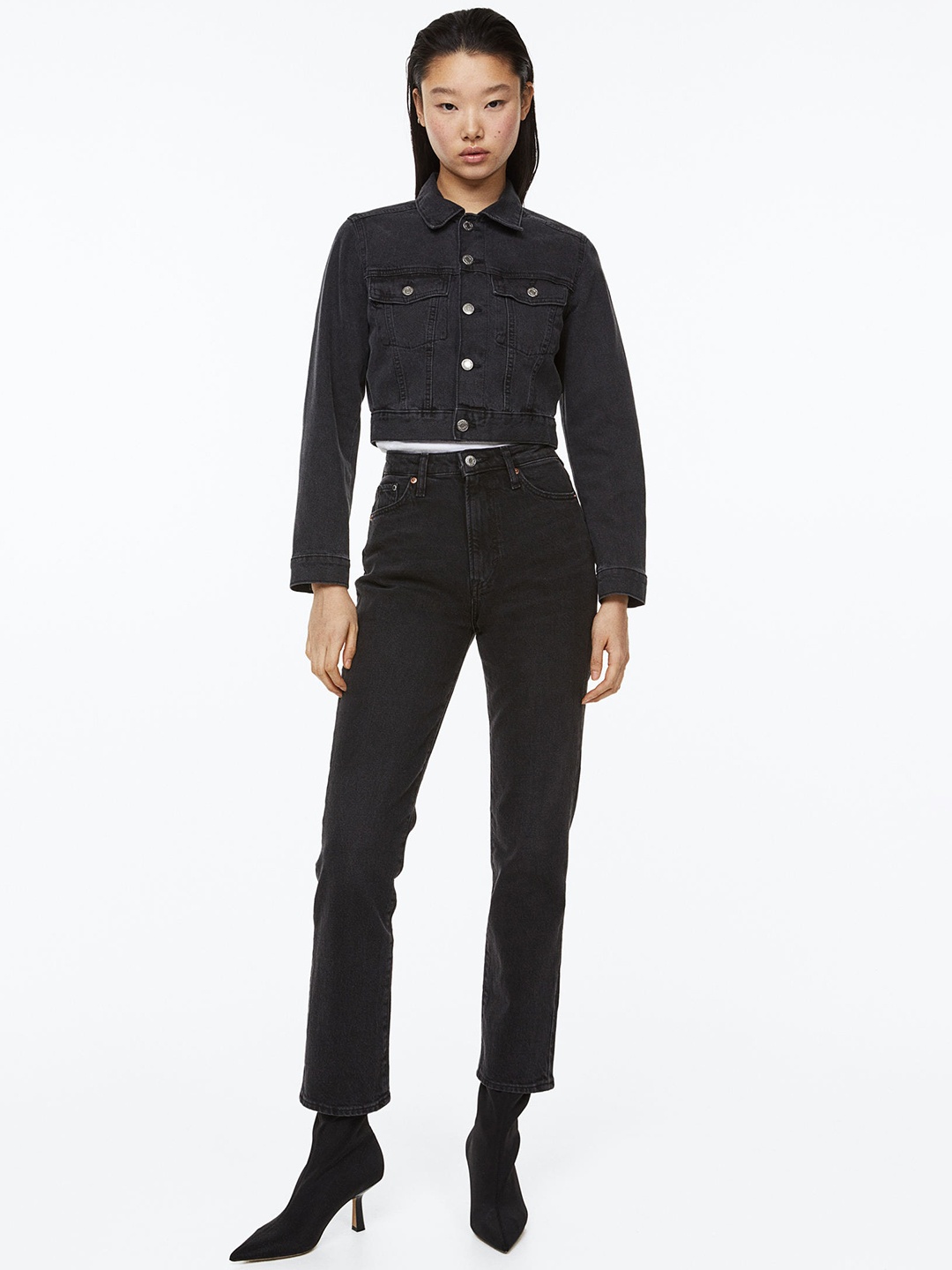 

H&M Women Mom Ultra High Ankle Jeans, Black