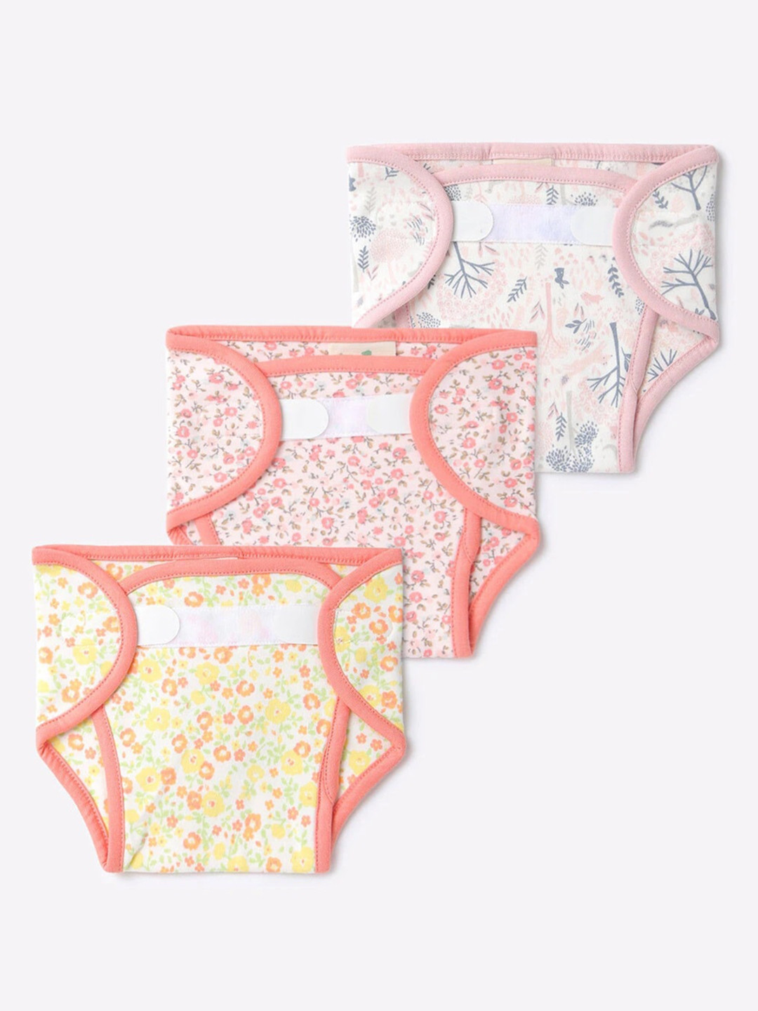 

JusCubs Infant Kids Set Of 3 Pure Cotton Front Open Absorbable Nappy With Velcro Closure, Yellow