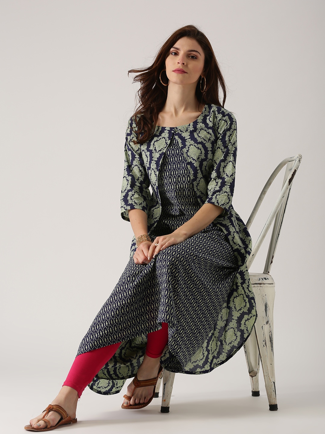 

Libas Women Navy & Green Printed Layered A-Line Kurta, Navy blue