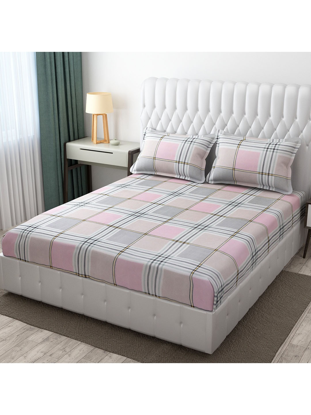 Bajo's Pink & Grey Geometric Printed 250 TC King Cotton Bedsheet with 2 Pillow Covers