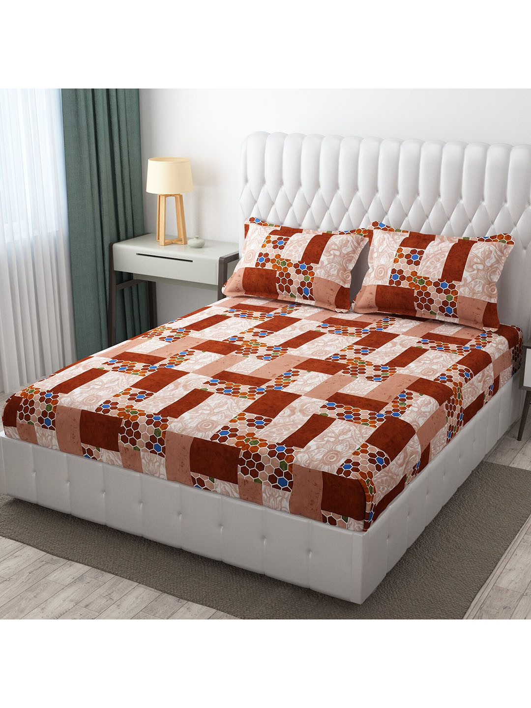 

Bajo's Brown & Blue Geometric Printed 250 TC King Cotton Bedsheet with 2 Pillow Covers