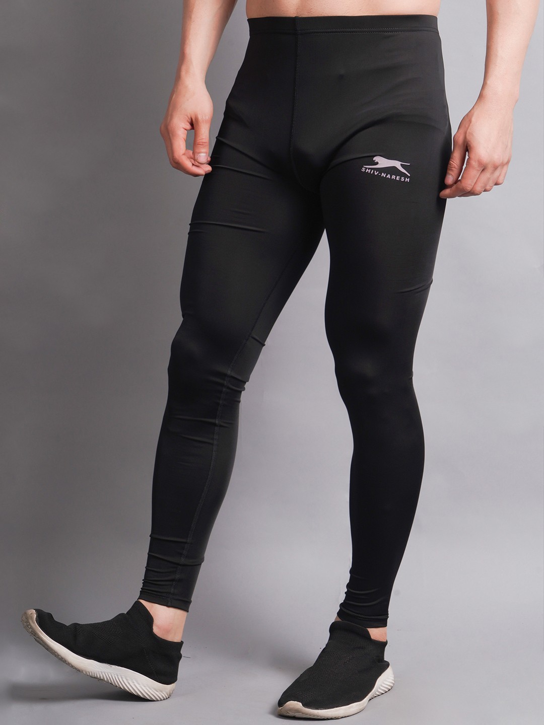 

Shiv Naresh Men Slim Fit High-Rise Tights, Black
