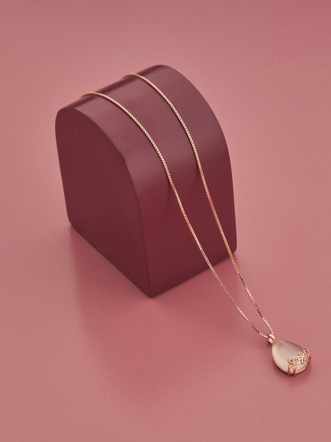 

Kushal's Fashion Jewellery Women 92.5 Silver & Rose Gold-Plated Necklace, White