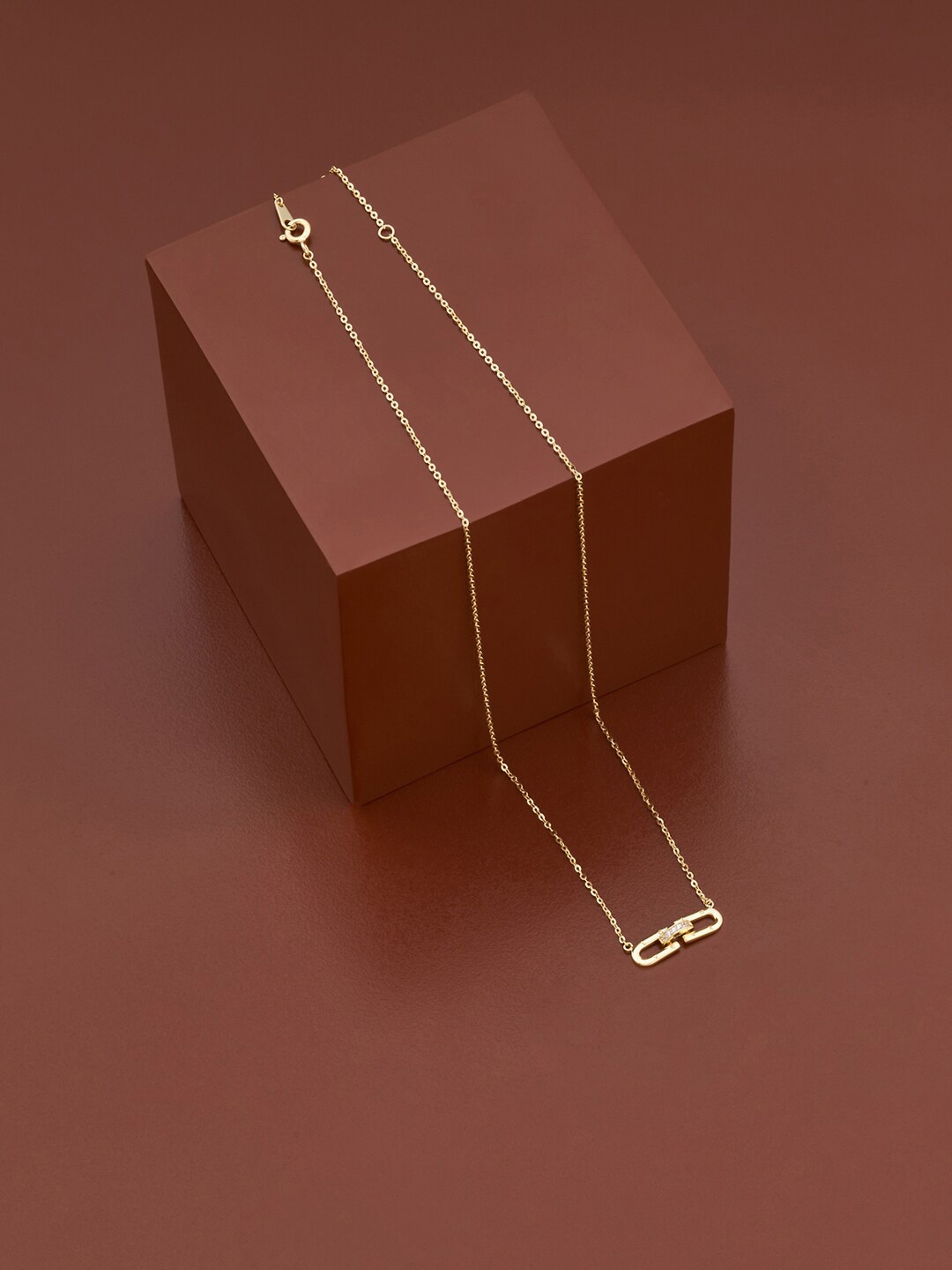 

Kushal's Fashion Jewellery Gold-Plated Chain