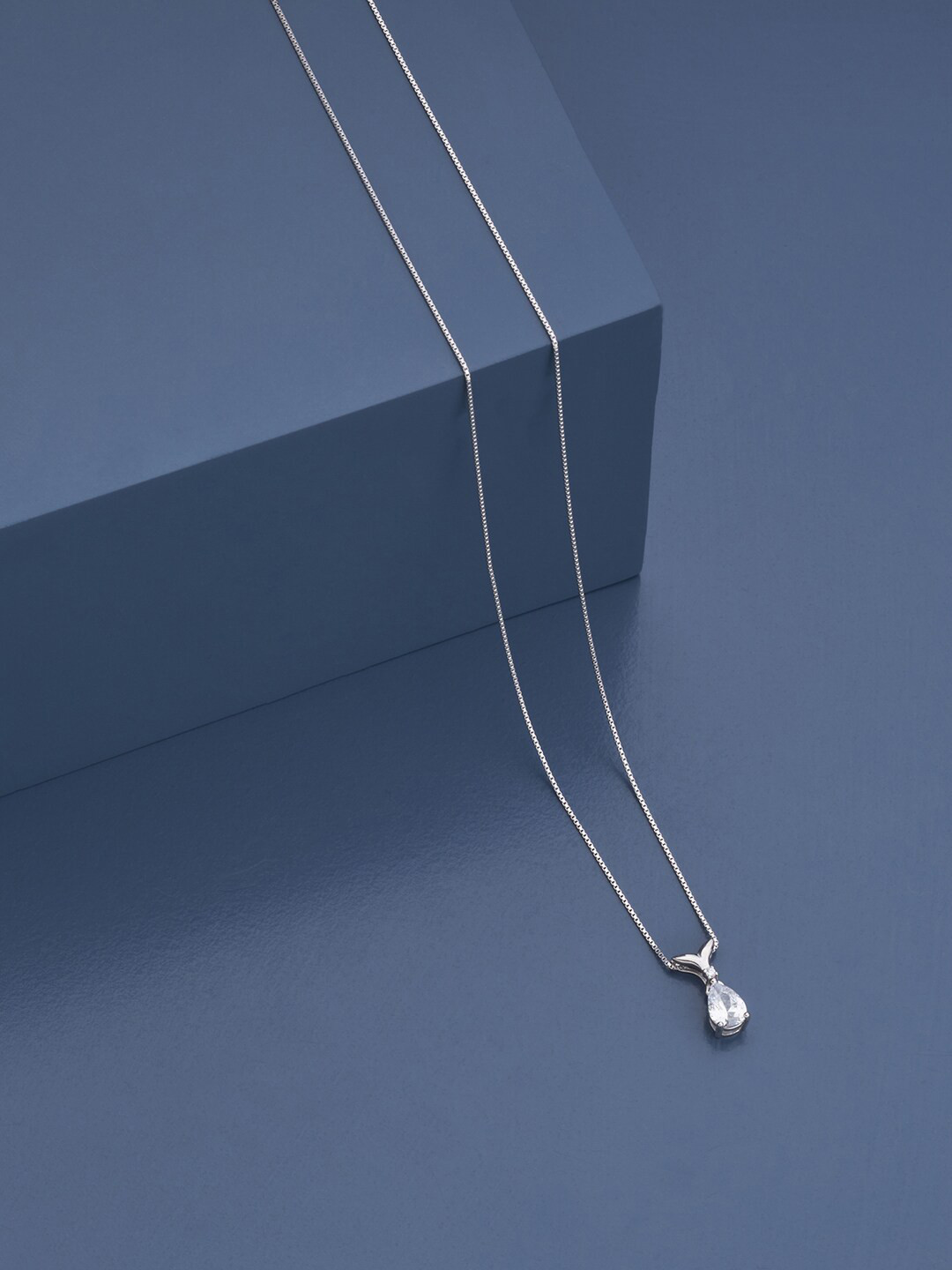 

Kushal's Fashion Jewellery Rhodium-Plated Necklace, Silver
